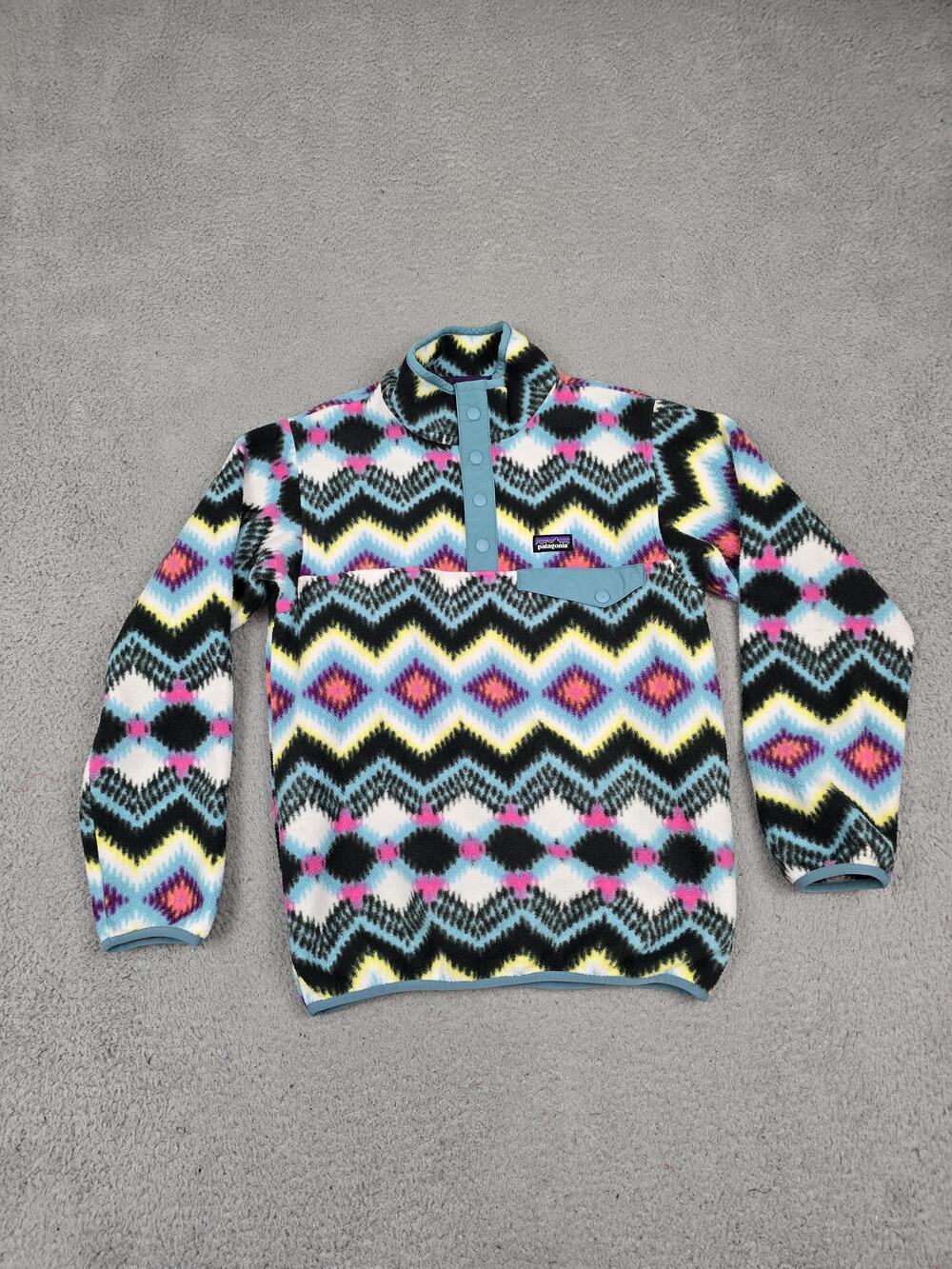 Patagonia Pullover Youth Large 12 Black Multi Synchilla Snap-T Fleece Geometric
